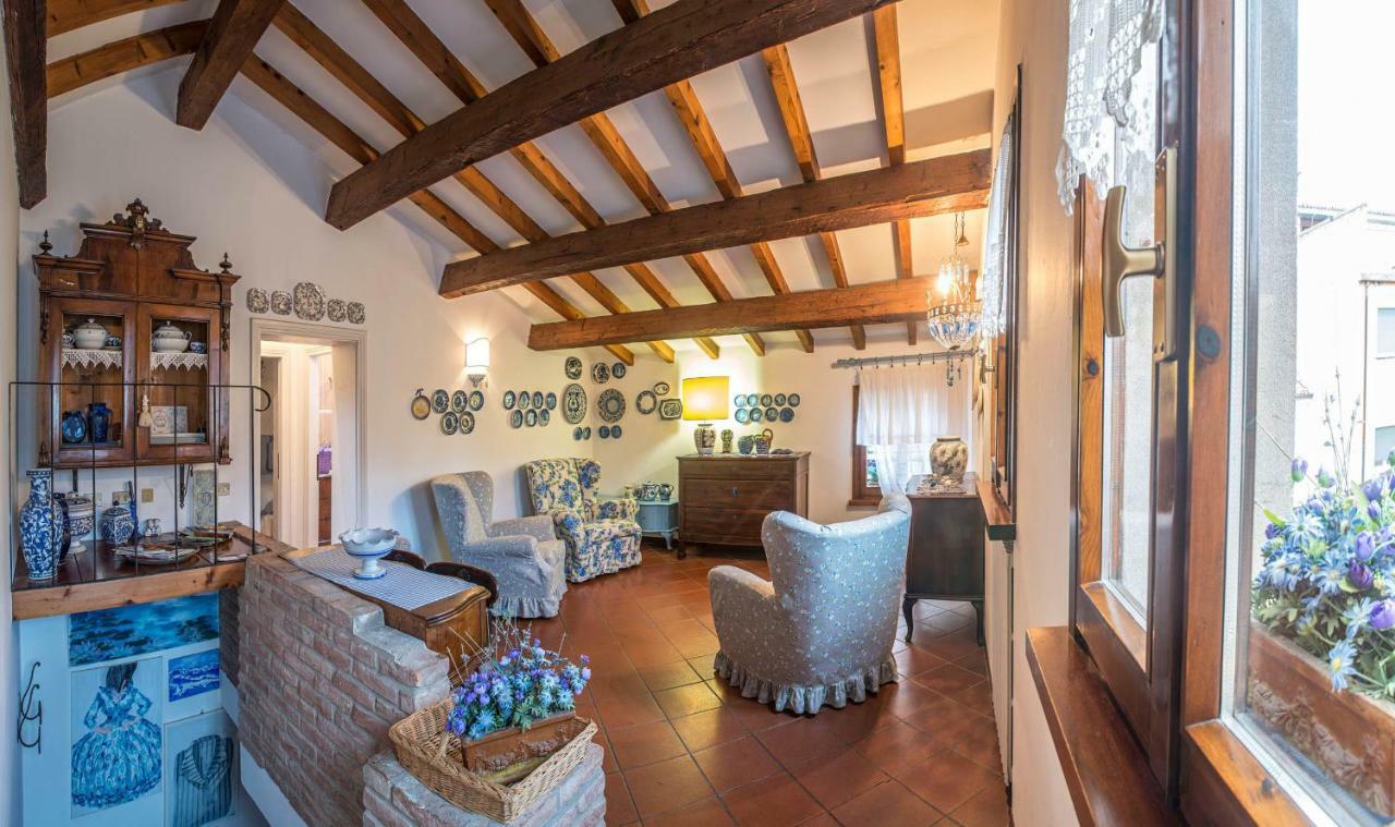 フェラーラPiccola Casa Anticaアパートメント エクステリア 写真